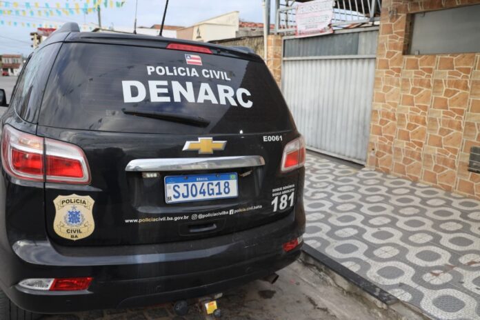 casal-e-preso-sob-suspeita-de-integrar-organizacao-criminosa-em-feira