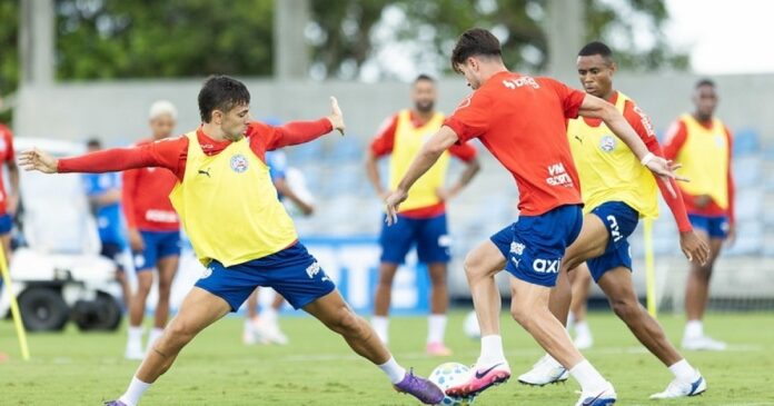 ademir-da-inicio-a-transicao;-everton-ribeiro-segue-com-treino-individual-e-bahia-realiza-treino-tatico-antes-do-ba-vi