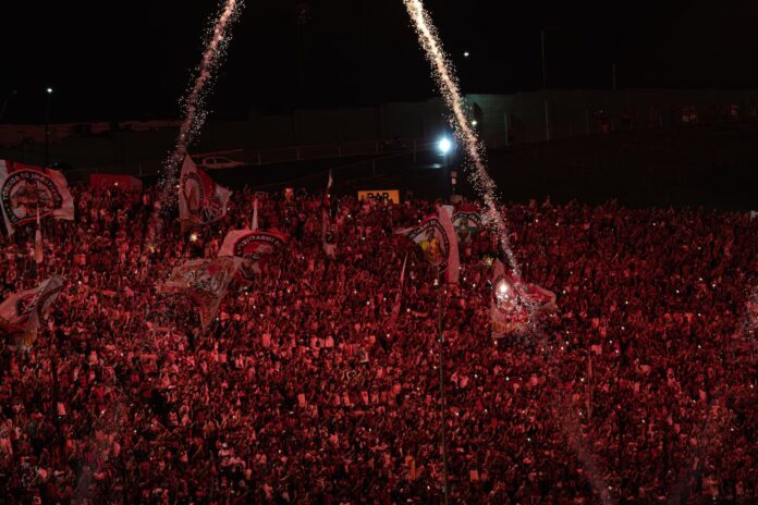 ba-vi-no-barradao-tem-ingressos-esgotados-pela-torcida-do-vitoria