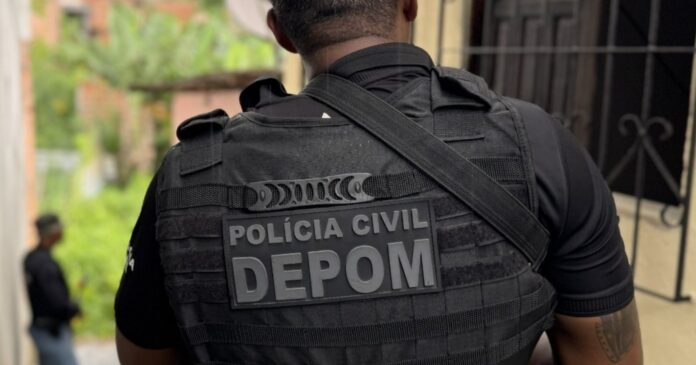 operacao-com-k9-prende-mulher-com-cocaina,-maconha-e-crack-na-baixa-dos-sapateiros