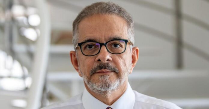 acb-e-lide-bahia-discutem-cenarios-para-2026-com-antonio-lavareda
