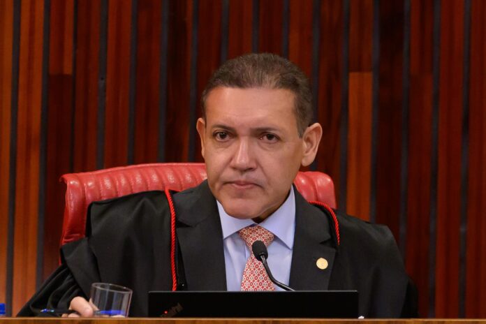 kassio-elogia-urna-eletronica-e-convoca-eleitores-a-votar-em-outubro