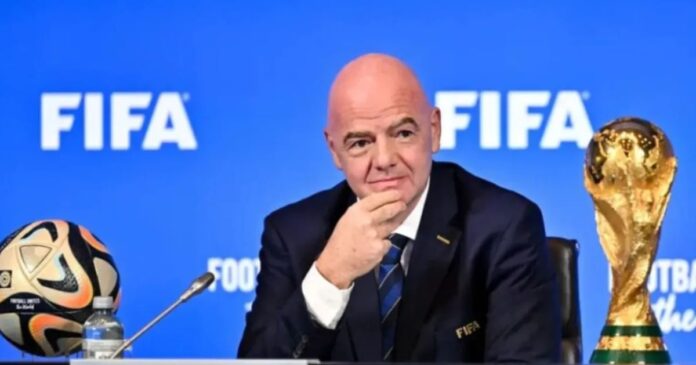 infantino-nao-tem-futuro-na-fifa;-presidente-das-ligas-europeias-cobra-reforma