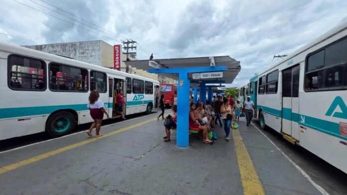 greve-de-rodoviarios-por-salarios-atrasados-pode-deixar-alagoinhas-sem-onibus