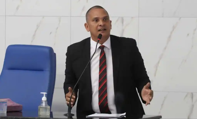 mpe-solicita-condenacao-de-vereador-de-camacari-por-violencia-politica-de-genero-e-importunacao-sexual