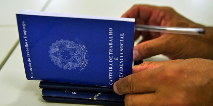 brasil-registra-58,5-mil-empregos-formais-em-julho,-aponta-caged