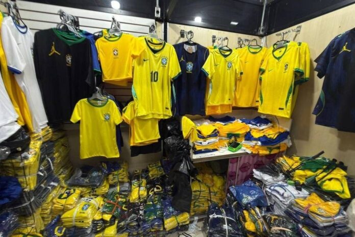 estudo-aponta-perdas-de-quase-r$-500-bilhoes-para-o-brasil-em-2025-por-contrabando-e-pirataria