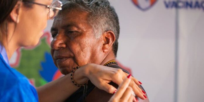 programa-de-vacinacao-alcanca-novas-comunidades-indigenas-na-amazonia