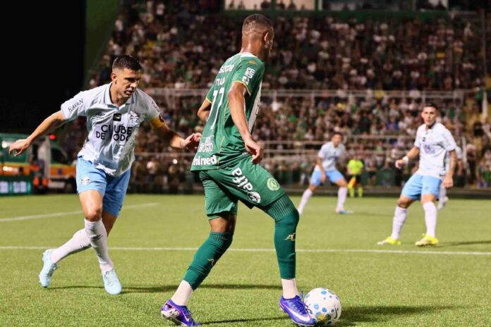 previa:-gremio-encara-chapecoense-pelo-brasileirao-em-30-de-agosto-de-2026