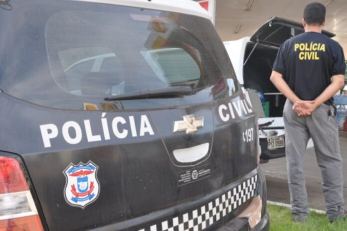 tenta-matar-a-esposa-com-chave-phillips;-arrepende-se-e-busca-auxilio