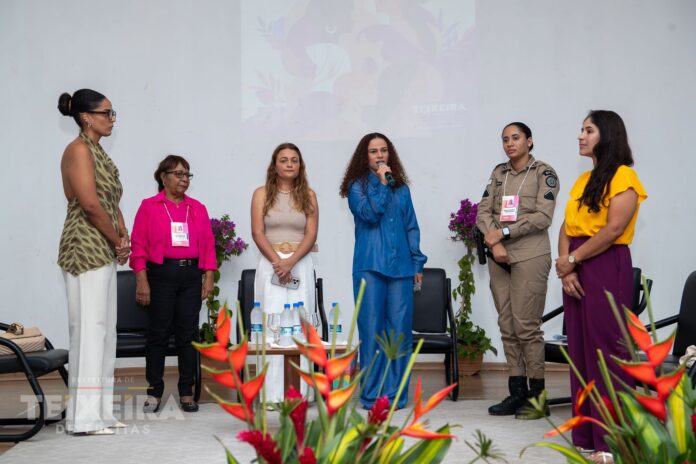 ii-congresso-municipal-das-mulheres-em-teixeira-de-freitas-reune-mais-de-320-participantes