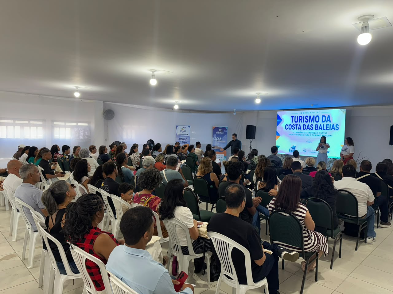 Prado realiza seminário de turismo com empresários e gestores de municípios integrantes da Costa das Baleias 1 Seminario Prado2