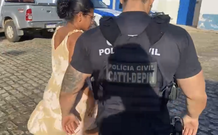 andressa-batista-dutra-rodrigues-e-presa-suspeita-de-extorsao-mediante-sequestro-no-kaikan-sul,-montanha/es