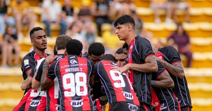 vitoria-mira-numero-magico-em-11-jogos-para-permanecer-na-serie-a