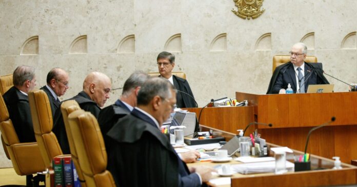 fachin-cancela-sessao-do-stf-diante-do-risco-de-novos-embates-entre-gilmar-mendes,-mendonca-e-fux