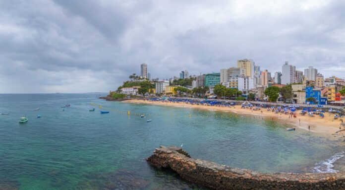 boias-podem-ser-instaladas-em-outras-praias-de-salvador-apos-porto-da-barra