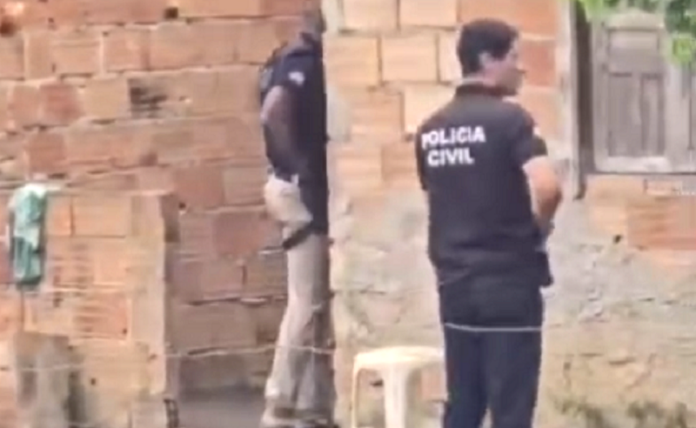 policia-civil,-conselho-tutelar-e-creas-retiram-mae-e-filhos-da-violencia-em-caravelas