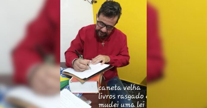 pastor-move-habeas-corpus-no-stf-em-defesa-de-marcola-e-beira-mar-apos-ato-dos-eua