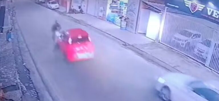motociclista-arremessado-apos-colisao-frontal-em-ultrapassagem-na-bahia