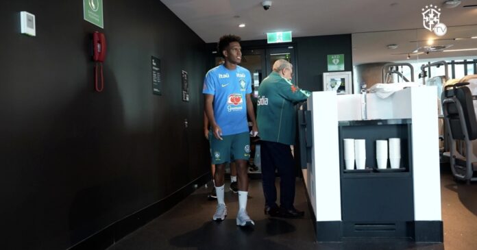 selecao-treina-em-brisbane-para-amistoso-com-australia;-confira-agenda
