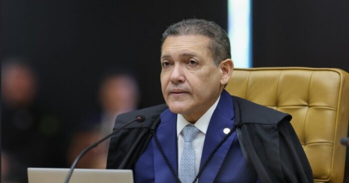 turma-do-kn-ligada-a-kassio-nunes-planejava-obter-contrato-de-mais-de-r$-400-milhoes-com-banco-master