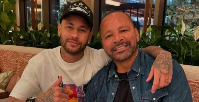 neymar-nega-que-seu-pai-tenha-pedido-dinheiro-a-daniel-vorcaro;-revista-classifica-a-informacao-como-fake-news