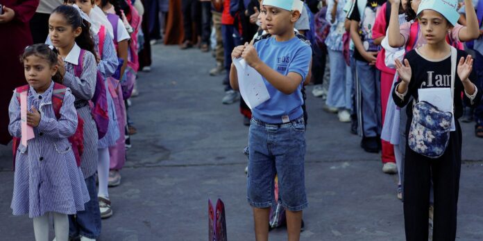 estudantes-retornam-as-aulas-presenciais-em-gaza-apos-tres-anos