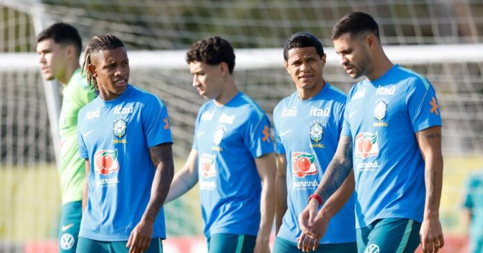 selecao-brasileira-inicia-treino-com-bola-na-australia-nesta-terca;-veja-a-programacao