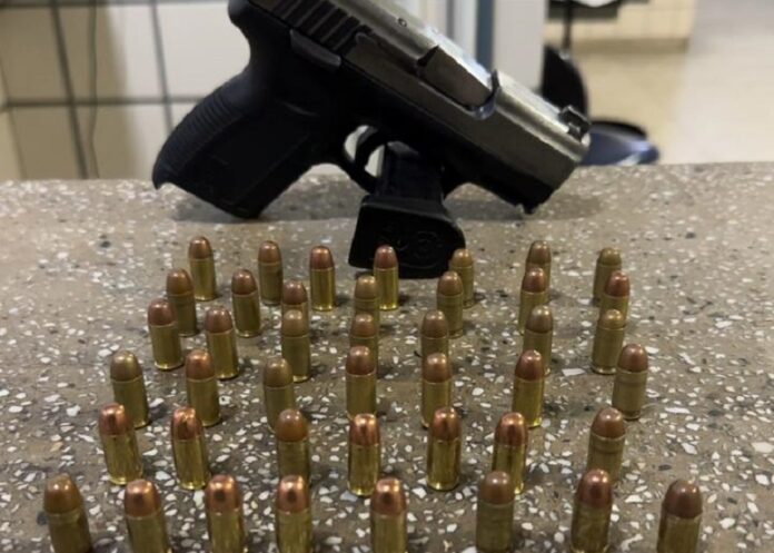 peto-prende-suspeito;-pistola.380-e-municoes-no-italage,-itamaraju