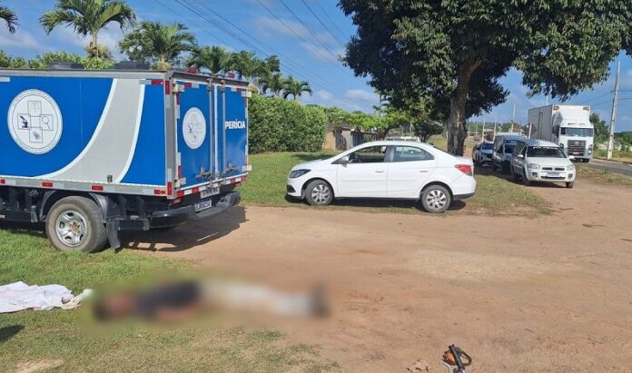 jovem-de-19-anos-e-morto-a-tiros-em-itabela,-bahia,-enquanto-pedalava-para-o-trabalho