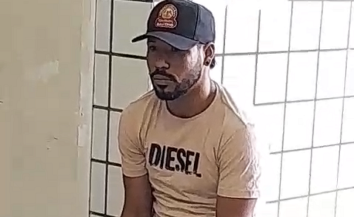 policia-militar-prende-suspeito-no-centro-de-teixeira-de-freitas-por-roubo