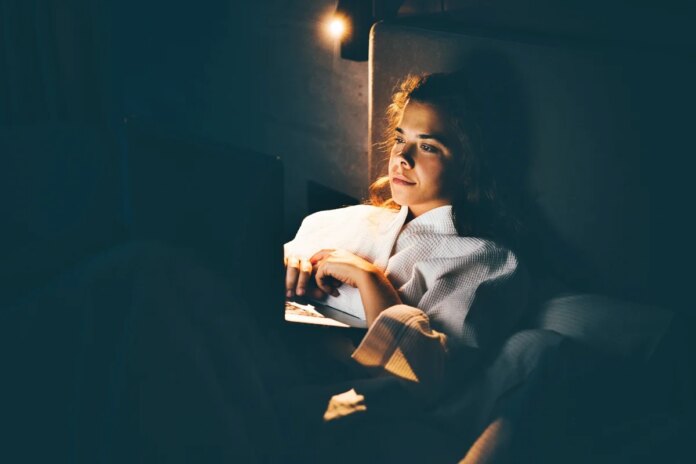 prazer,-curiosidade-e-fantasias-impulsionam-o-consumo-de-conteudo-adulto-por-mulheres
