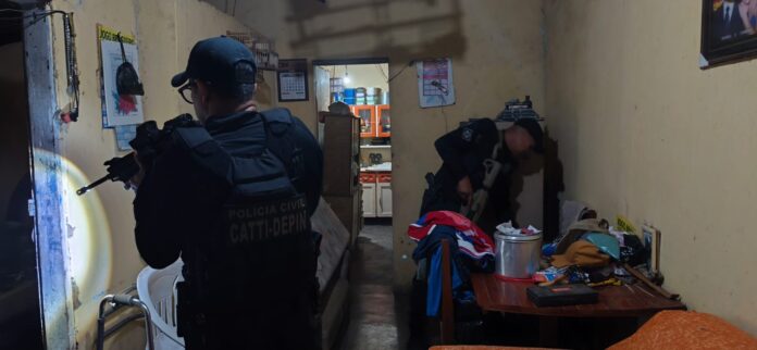 grupo-criminoso-e-alvo-de-operacao-doutor-da-policia-civil-no-sul-da-bahia-e-em-sao-paulo