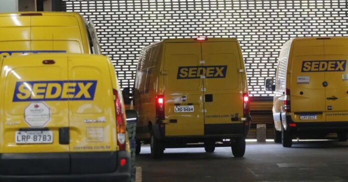 trabalhadores-dos-correios-encerram-paralisacao-de-15-dias-e-retomam-as-atividades