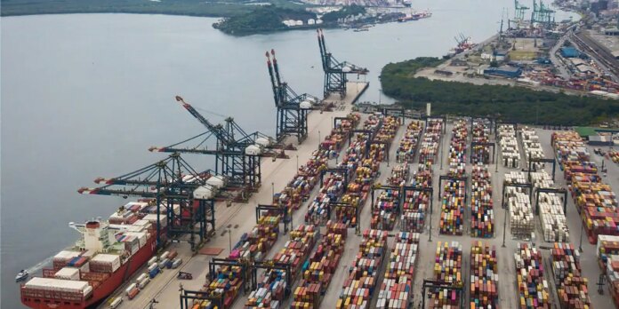 exportacoes-dos-eua-sobem-em-agosto-com-precos-elevados