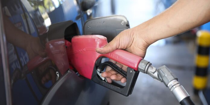 fazenda-mantem-subsidio-de-r$-2,12-por-litro-de-diesel