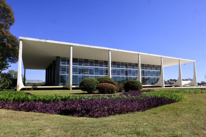 stf-impoe-regras-para-retomada-de-obras-em-area-urbana-reivindicada-como-territorio-quilombola-em-lauro-de-freitas