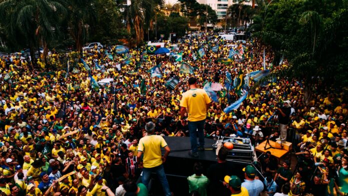 flavio-aponta-ovos-lancados-contra-carreata-como-tentativa-de-homicidio