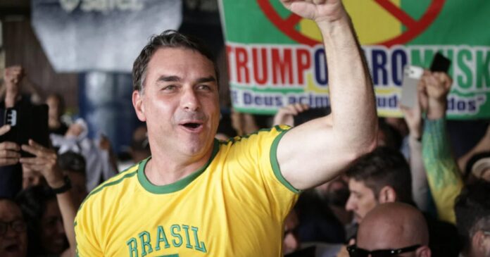 protestos-em-brasilia-pedem-afastamento-de-moraes-e-lula-no-7-de-setembro