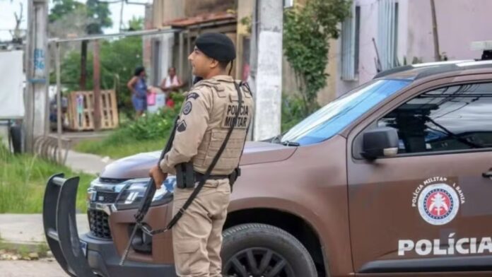 mae-suspeita-de-abandono-de-criancas-de-1-e-2-anos-e-presa-embriagada-em-conceicao-do-coite