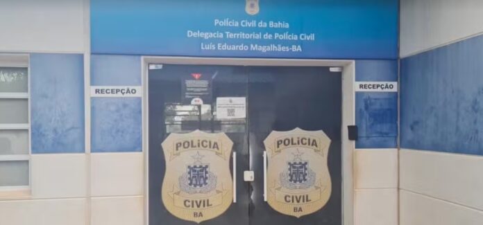 suspeito-de-filmar-nudez-de-colega,-perito-criminal-e-preso-na-bahia