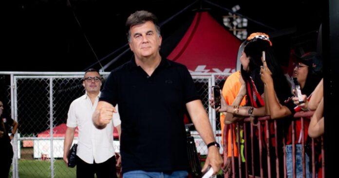 fabio-mota-acusa-gremio-de-calote-e-dirigentes-nao-foram-ao-barradao