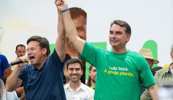 joao-roma-divulga-agenda-de-flavio-bolsonaro-na-bahia-e-carreata-em-vitoria-da-conquista