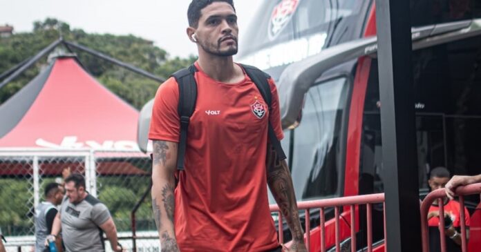 riccieli-retorna-e-vitoria-inicia-preparacao-para-encarar-o-mirassol