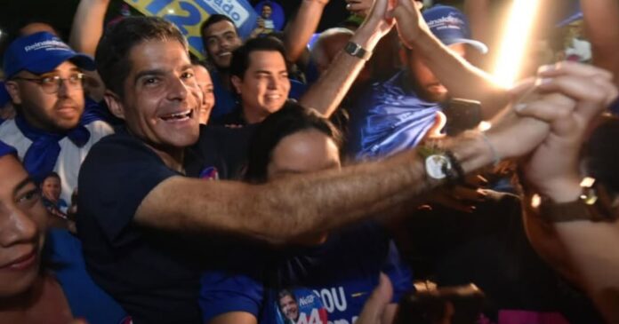 acm-neto-aposta-no-voto-dividido-e-critica-ligacoes-eleitorais