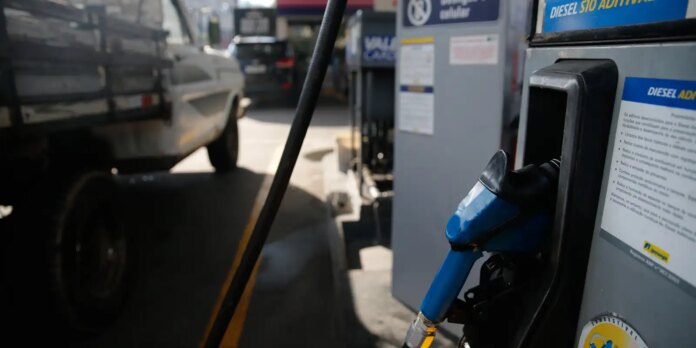 governo-amplia-subsidios-a-gasolina-e-ao-diesel-apos-alta-do-petroleo