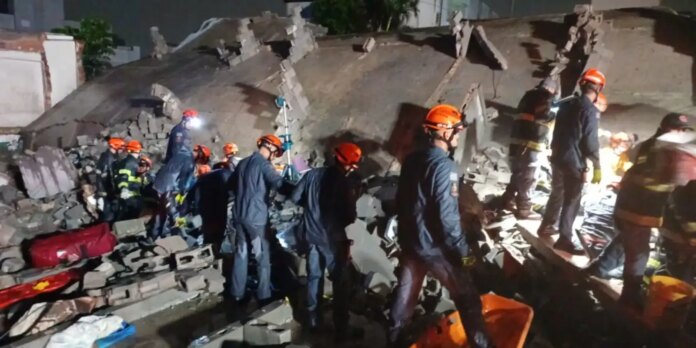 predio-em-construcao-desaba-em-sao-paulo,-deixando-duas-mortes