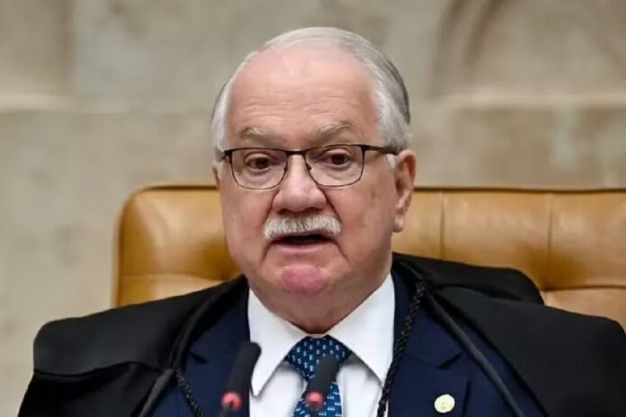 fachin-da-24-horas-a-pf-para-esclarecer-o-celular-de-vorcaro