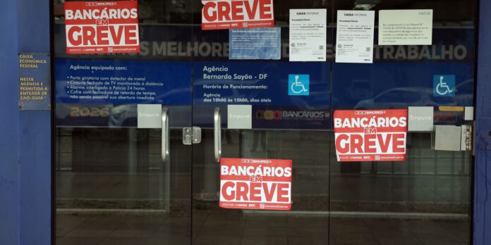 categoria-bancaria-rejeita-oferta-da-caixa-e-continua-greve-de-alcance-nacional