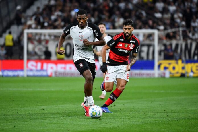 flamengo-recebe-o-corinthians-com-quatro-jogos-sem-sofrer-gols